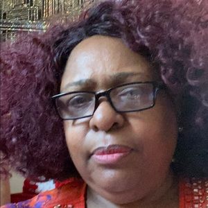 Meet your Posher, Rochelle